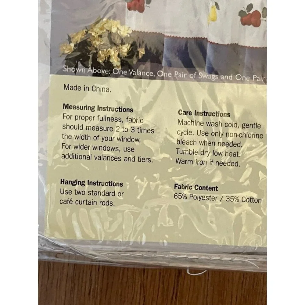 Lichtenberg NEW Kelsey Fruits Grapes Apples White 60” X 36” L One Pair TIERS NOS